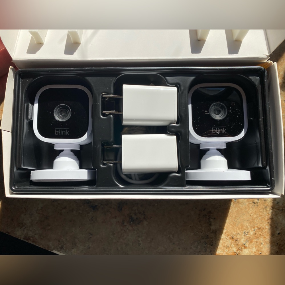 Blink Mini Cameras - Picture 2 of 2